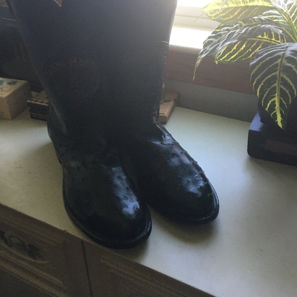 Prez of American Honda Larry Mahan Full Quill Ostrich Ropers - Picture 6 of 15